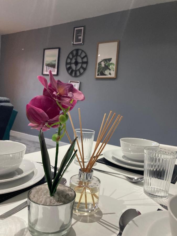 Hilltop Place Suites Near Doncaster Racecourse Luaran gambar
