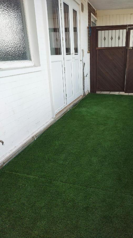 Hilltop Place Suites Near Doncaster Racecourse Luaran gambar